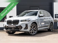 BMW X3 - XDrive30e M-sport Brooklyn Grau 360 Pano HUD Trekhaak