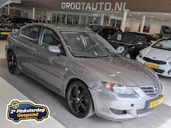 Mazda 3 - 3 2.0 Active OPKNAPPER Airco, Trekhaak, Stuurbekrachtiging