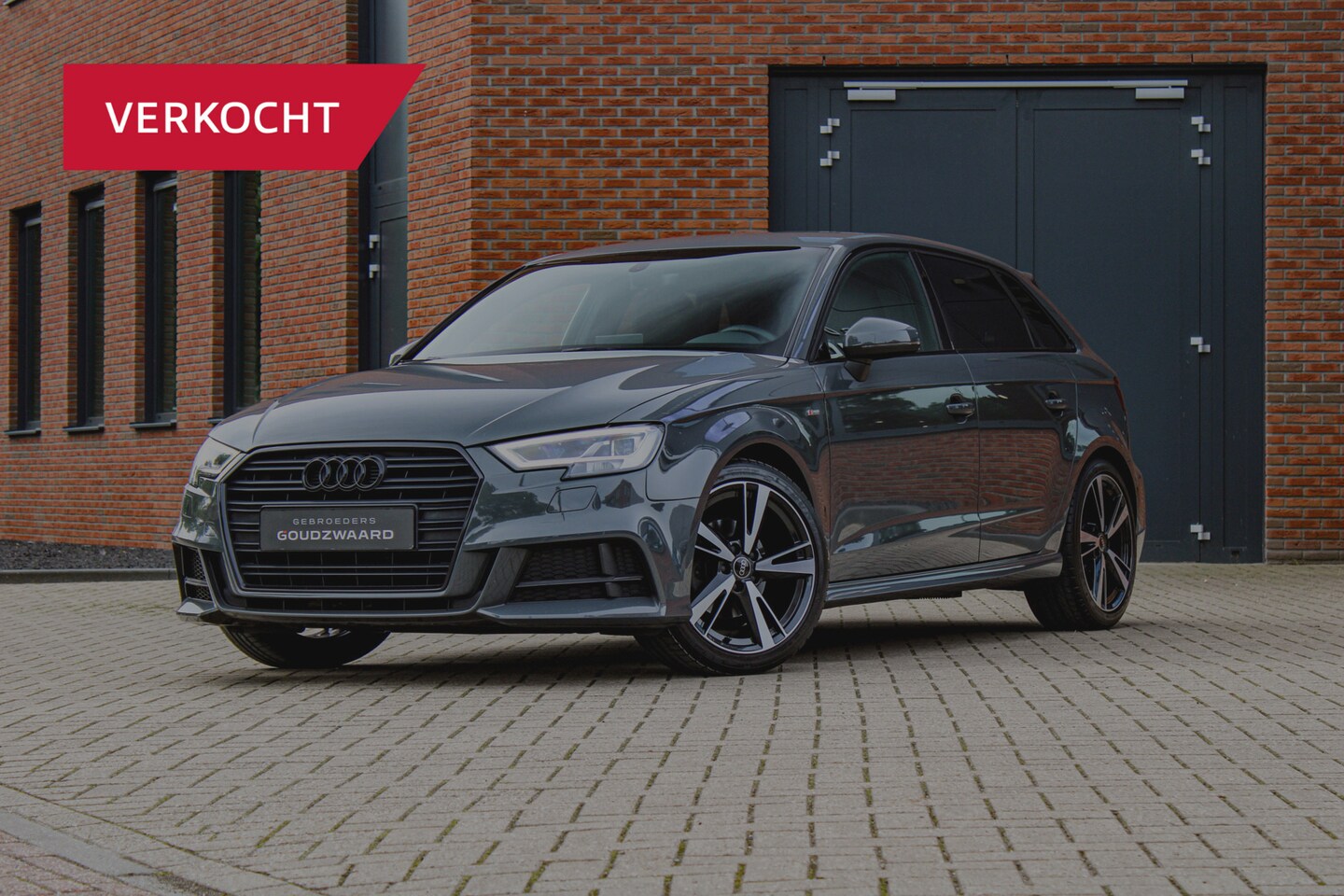 Audi A3 Sportback - 1.5 TFSI Sport 3x S Line 150PK | Orig. NL | Nanogrijs | Zwart optiek | LED - AutoWereld.nl