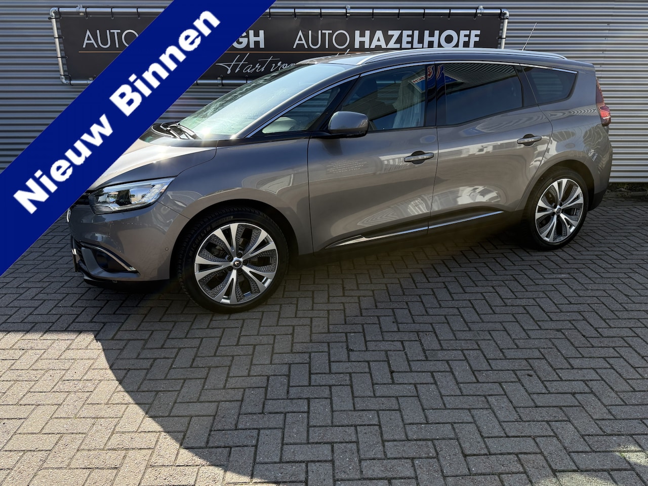 Renault Grand Scénic - 1.3 TCe Intens Automaat! 1800kg Trekgewicht! | Camera | PDC V+A | Keyless | Navi | Cruise - AutoWereld.nl