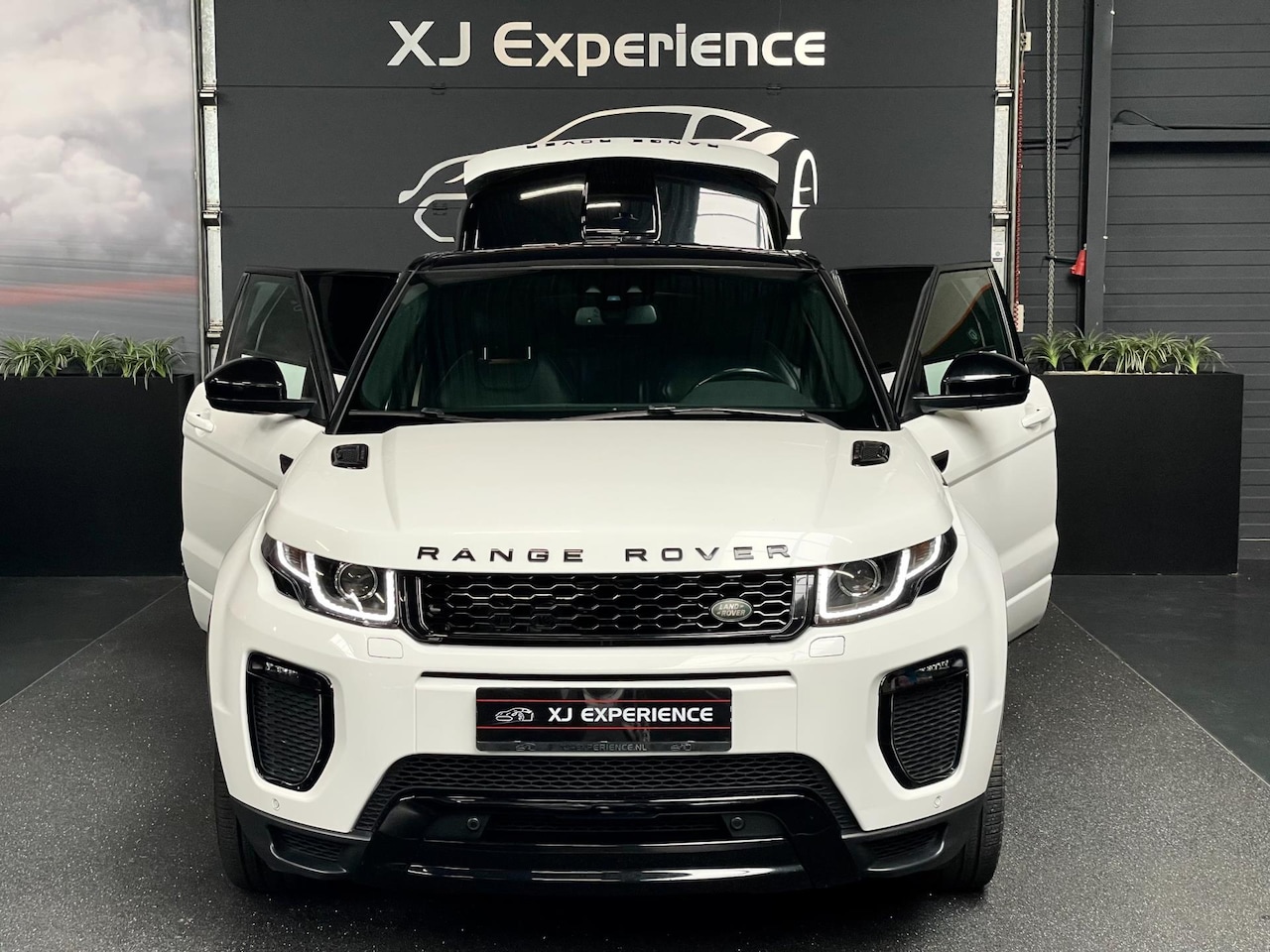 Land Rover Range Rover Evoque - 2.0 Si4 Autobiography NAVI APPLE-CARPLAY - AutoWereld.nl