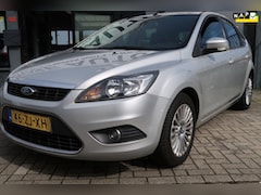 Ford Focus - 1.6 Titanium *Rijklaarprijs *Automaat *Onderhouden