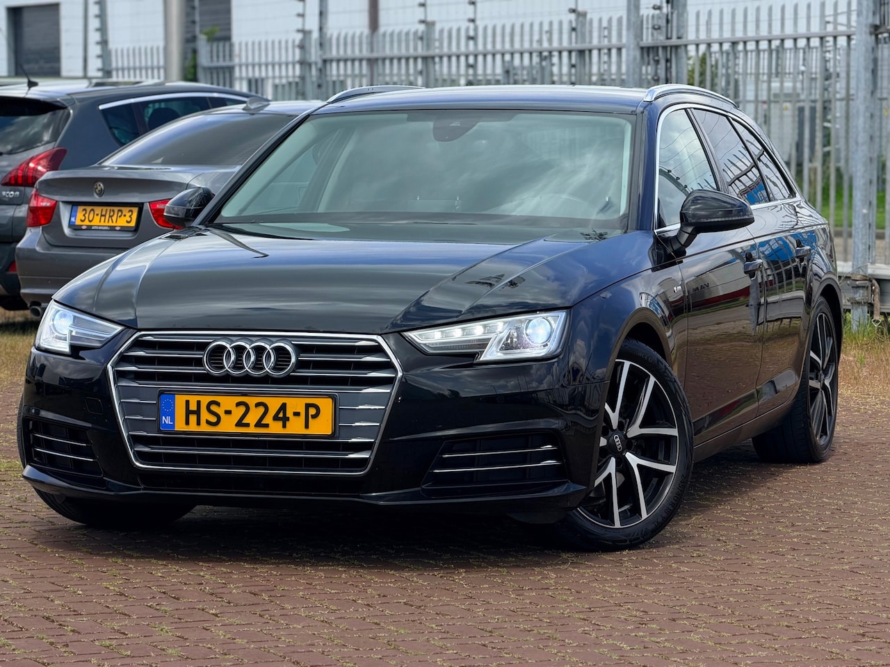 Audi A4 Avant - 2.0 TDI ultra Sport Pro Line Led Xenon - AutoWereld.nl