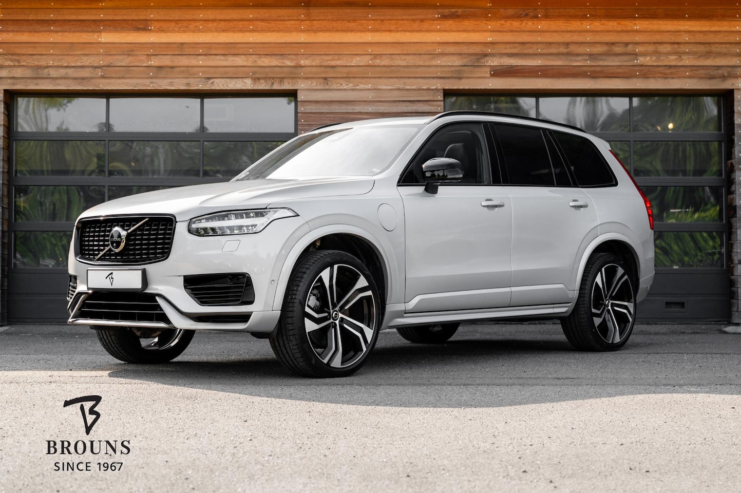Volvo XC90 - 2.0 T8 Plug-in hybrid AWD Ultra Dark |Stoelvent|Massage|Bowers&Wilkins|360|22" - AutoWereld.nl
