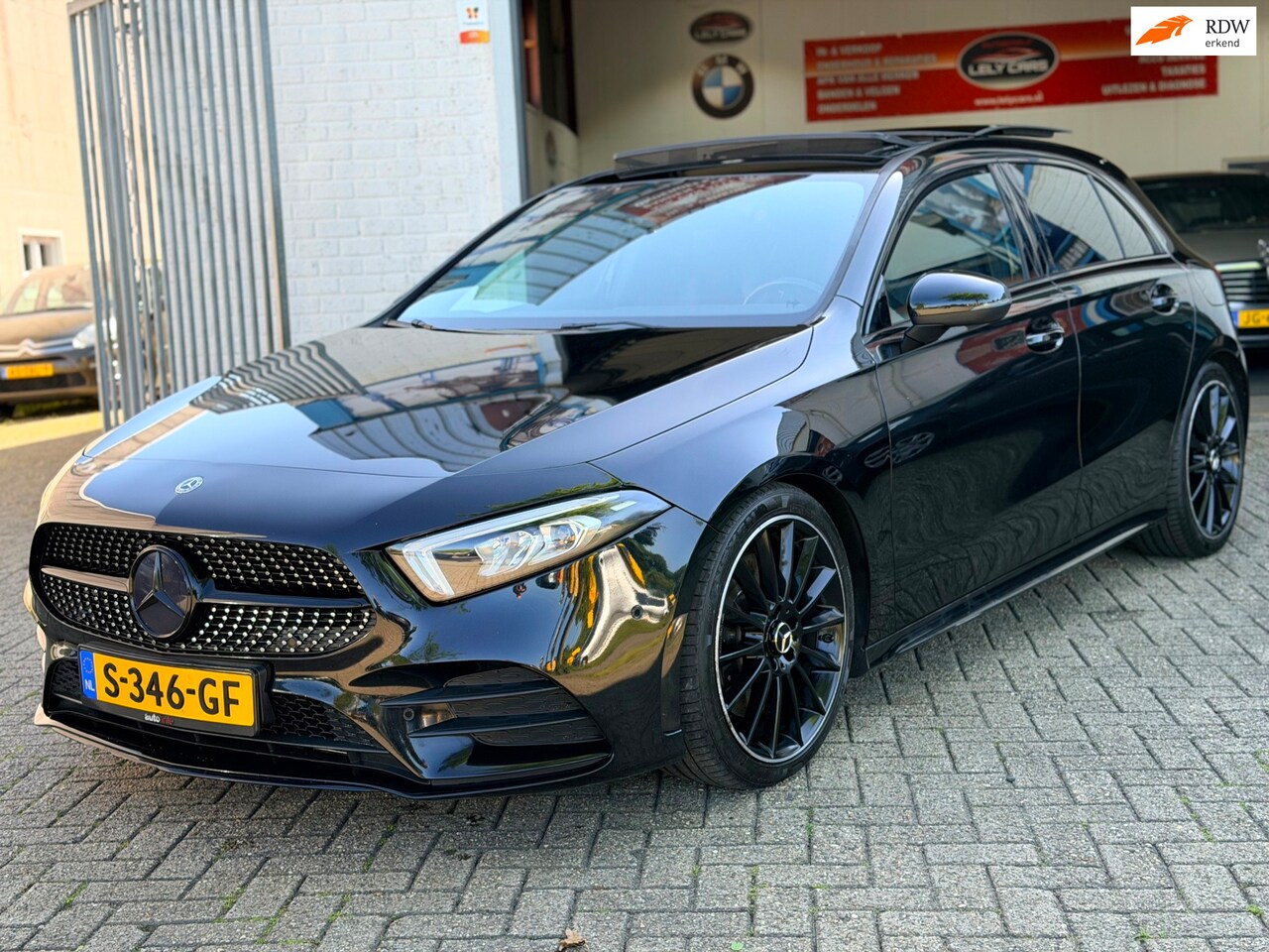 Mercedes-Benz A-klasse - 250 AMG Black Bj:2020|ACC|PANO|LINEASS.|LED|NAP - AutoWereld.nl