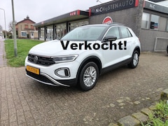 Volkswagen T-Roc - 1.0 TSI Life Navi, ACC, Clima, Keyless, Camera
