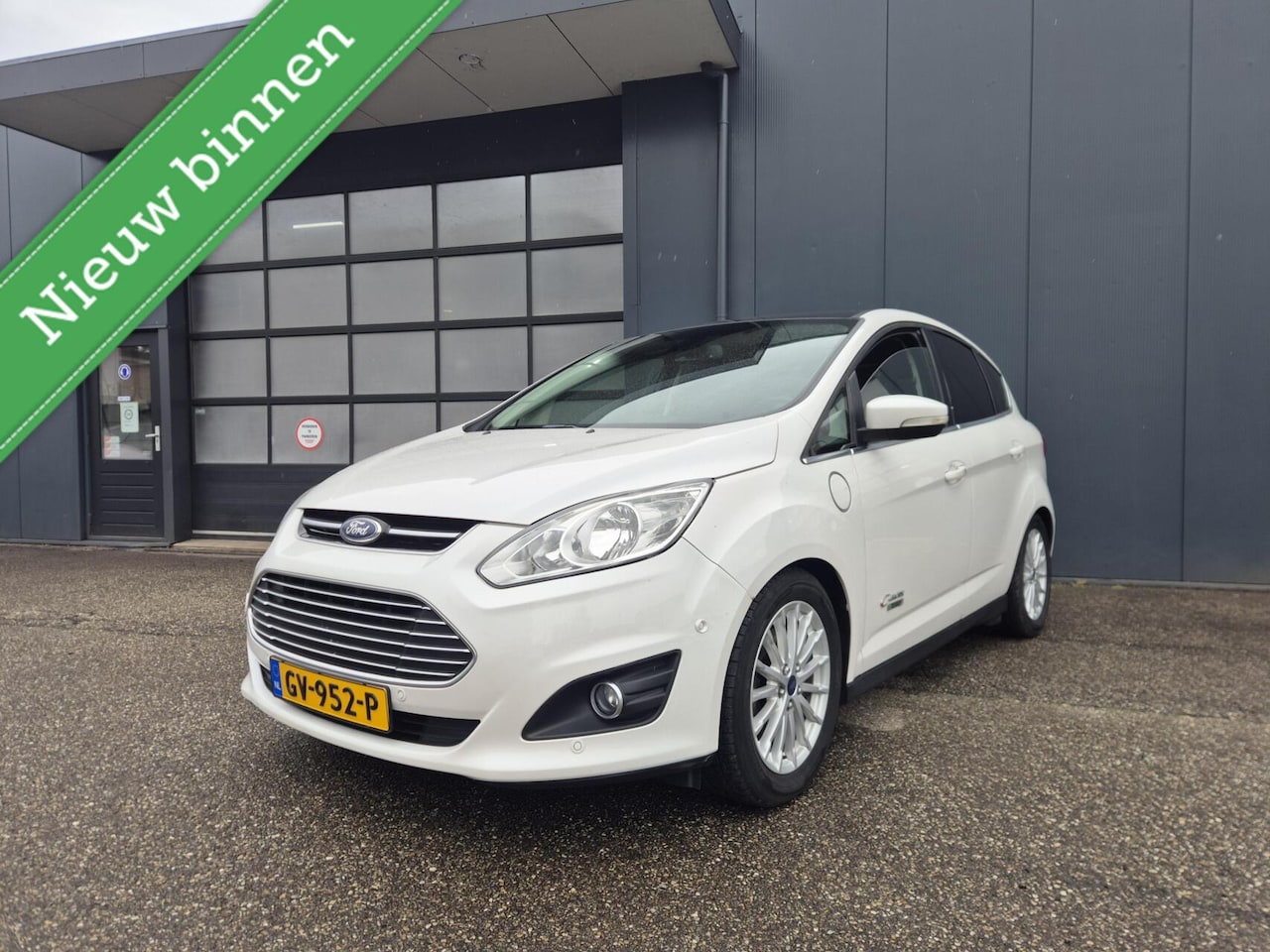 Ford C-Max - 2.0 Plug-in Hybrid Titanium Plus 2.0 Plug-in Hybrid Titanium Plus - AutoWereld.nl