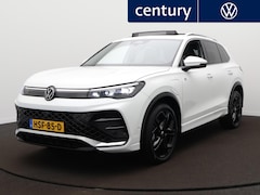 Volkswagen Tiguan - 1.5 eHybrid R-Line Edition Automaat - Panoramaschuif-kanteldak - IQ light - Trekhaak - Nav