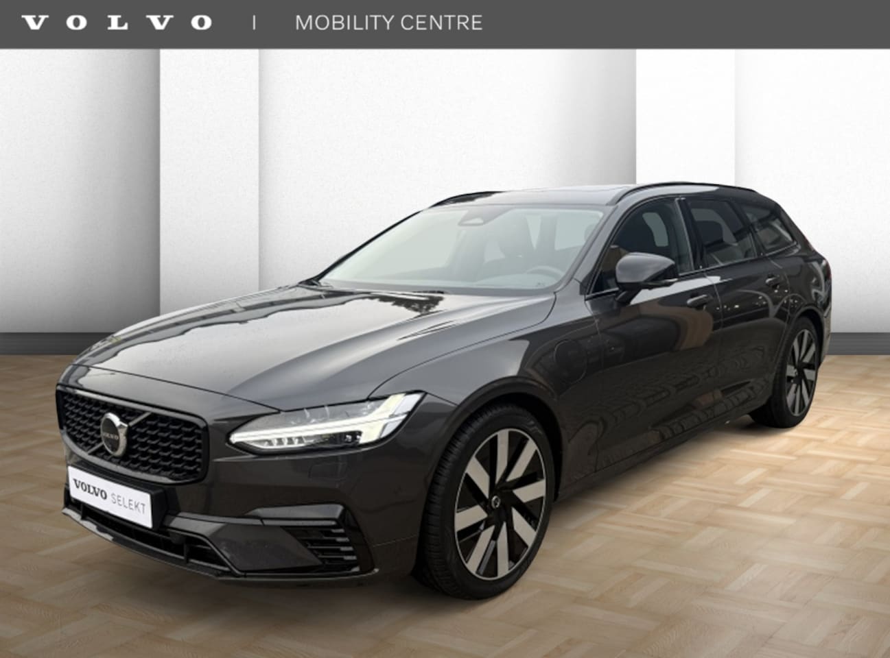 Volvo V90 - T8 AWD UItra Dark | Heads-up Display | Trekhaak | SOH 100% - AutoWereld.nl