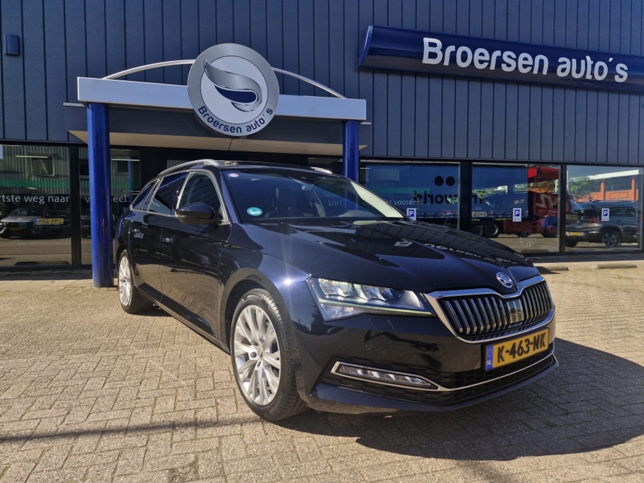 Skoda Superb Combi - 1.5 TSI Business Edition Plus | Panoramadak | Trekhaak | Navi | - AutoWereld.nl