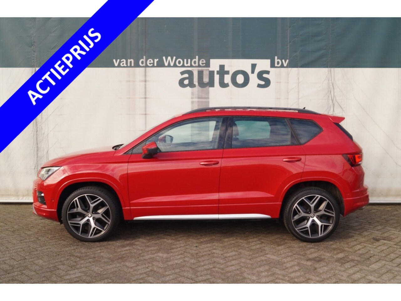 SEAT Ateca - 1.5 TSI 150pk DSG FR Business Intense -LEER-DIGI-LED- - AutoWereld.nl