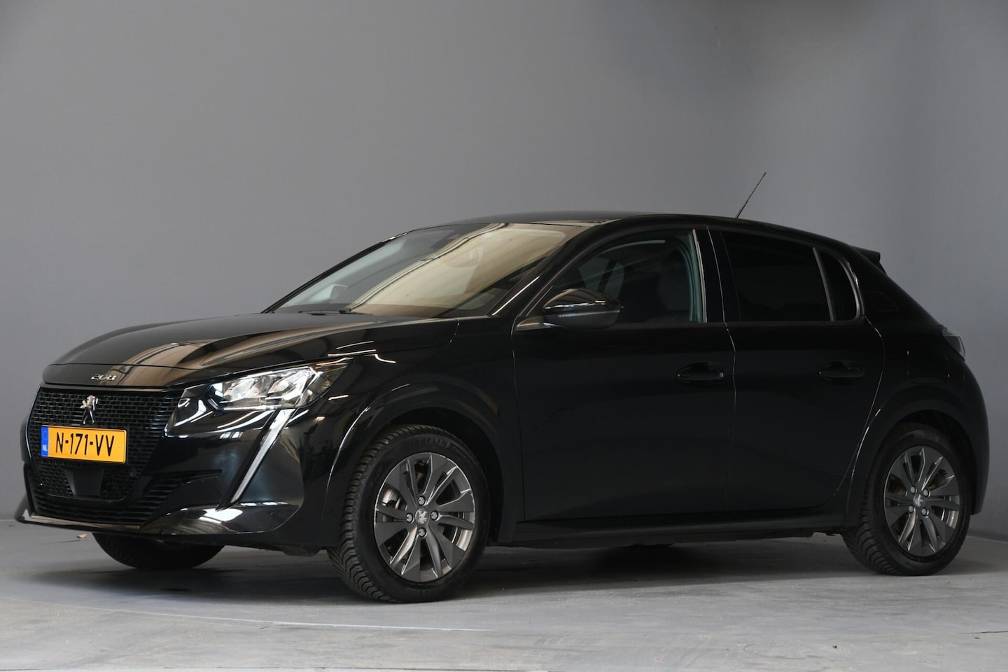 Peugeot e-208 - EV Active Pack 50 kWh CARPLAY | CRUISE - AutoWereld.nl