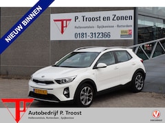 Kia Stonic - 1.0 T-GDi DynamicLine Achteruitrijcamera/Apple carplay/Navigatie/Cruise control/DAB/Airco