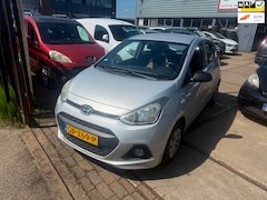 Hyundai i10 - 1.0i i-Drive