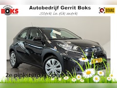 Toyota Aygo X - 1.0 VVT-i S-CVT Play 2e Pinksterdag geopend van 12:00 tot 17:00u
