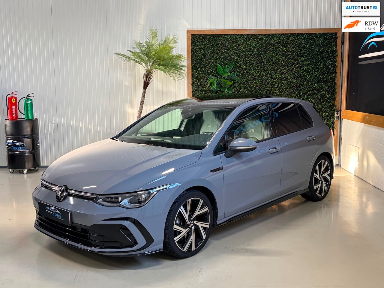 Volkswagen Golf - 1.5 eTSI 3x R-Line|Pano|ACC|Carplay|Alarm| - AutoWereld.nl
