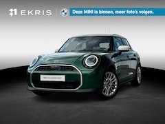 MINI Cooper - 3-deurs C | Favoured Trim | 17" U-Spoke vibrant silver | Head-Up Display | Alarmsysteem kl