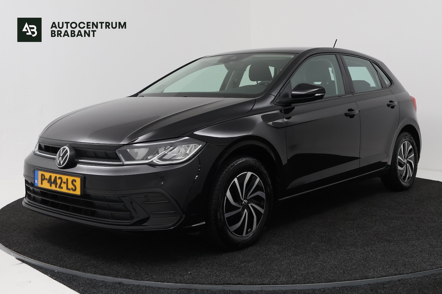 Volkswagen Polo - 1.0 TSI Life Business (VIRTUAL, STOELVERWARMING, CAMERA, PDC V/A, CARPLAY, CRUISE ADAPTIEF - AutoWereld.nl