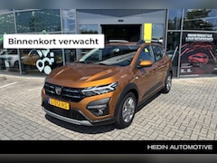 Dacia Sandero Stepway - 1.0 TCe 90 Comfort automaat | Camera | Keyless | Parkeersensoren voor + achter | Navigatie