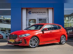 BMW 1-serie - 118i M-Sport | 17 inch | Virtual Cockpit | LED | Navigatie | Cruise Control | Airco (autom