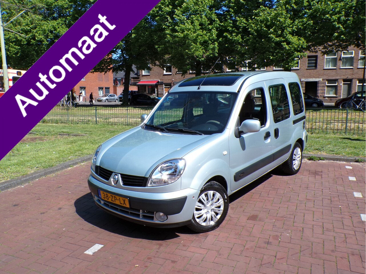 Renault Kangoo - 1.6-16V Expression Luxe ROLSTOEL AUTO AUTOMAAT - AutoWereld.nl