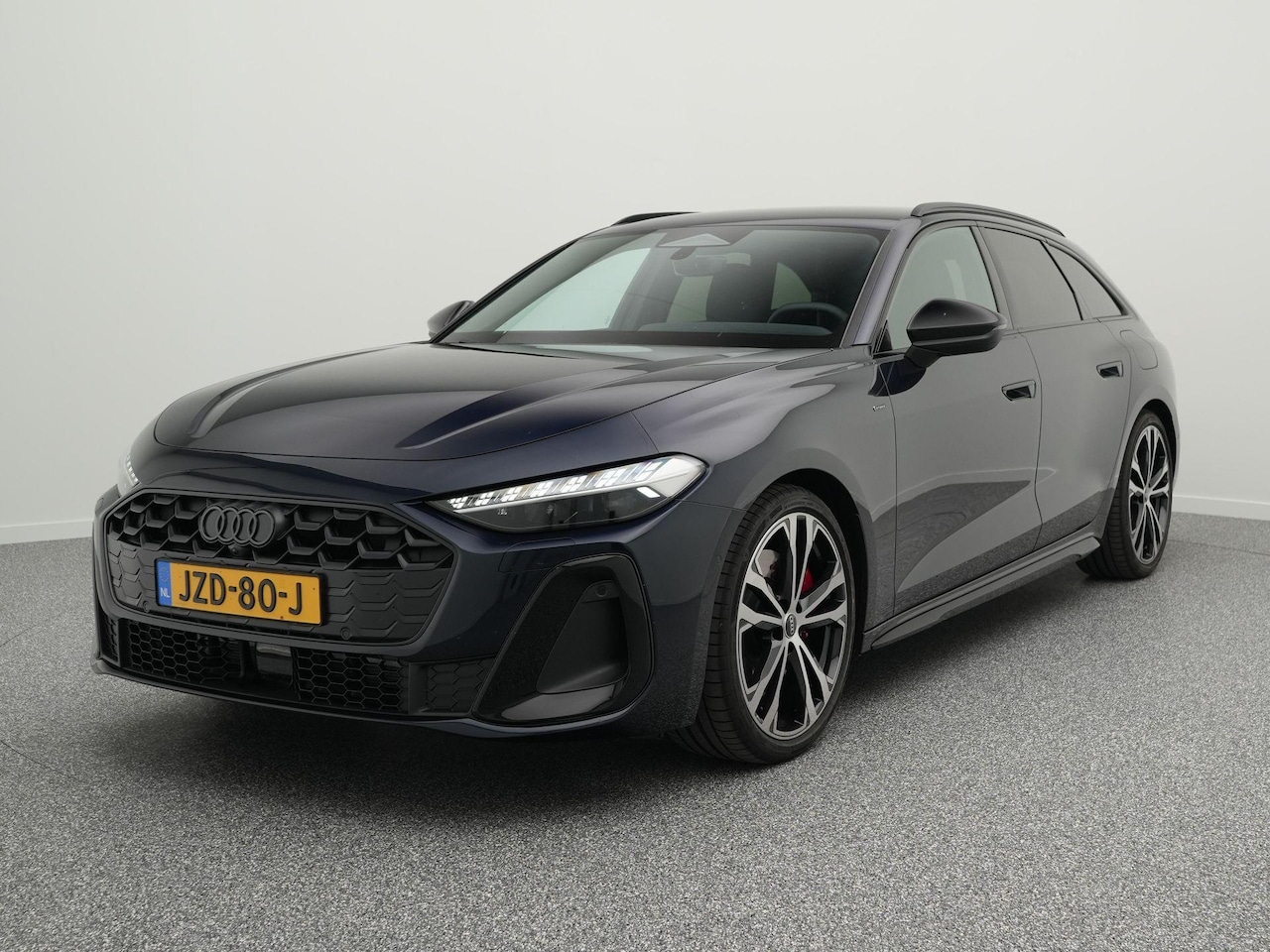 Audi A5 Avant - S-Line 2.0 e-hybrid 299 PK QUATTRO | LED Plus | Achteruitrijcamera | Black Style | Adaptie - AutoWereld.nl