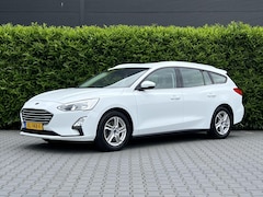 Ford Focus Wagon - 1.0 EcoBoost Trend Edition Business, NAVIGATIE, CRUISE CONTROL, AIRCO, STOEL/STUURVERWARMI