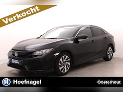 Honda Civic - 1.0 i-VTEC Comfort | Trekhaak | Adaptive Cruise Control | Stoelverwarming | Lane Assist |