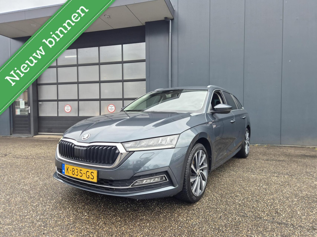 Skoda Octavia Combi - 1.0 TSI Business Edition Plus 1.0 TSI Business Edition Plus - AutoWereld.nl