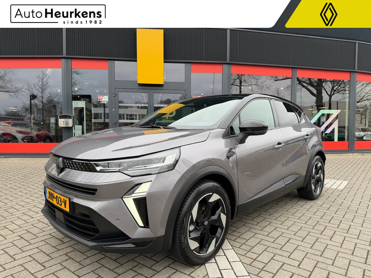 Renault Captur - E-Tech Full Hybrid 145 Techno | Automaat | Navigatie | Camera | Stoelverwarming | Stuurver - AutoWereld.nl