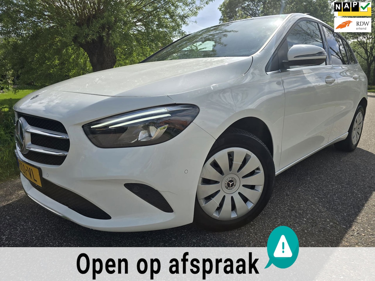 Mercedes-Benz B-klasse - 200d/AUTOMAAT/2022/DEALER ONDERHOUDEN! - AutoWereld.nl