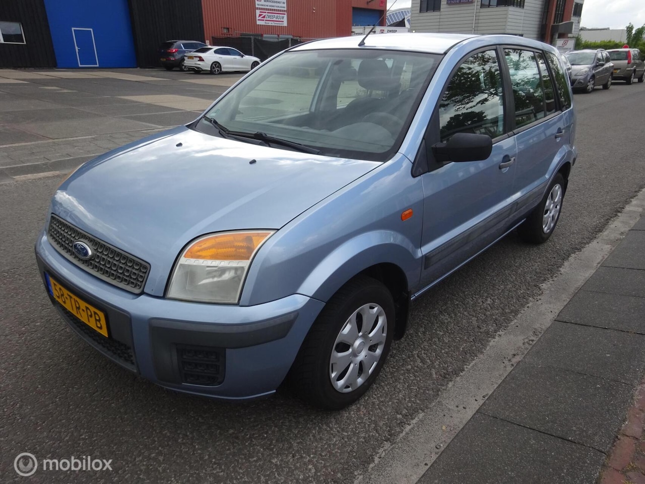 Ford Fusion - 1.4-16V Ghia 1.4-16V Ghia - AutoWereld.nl