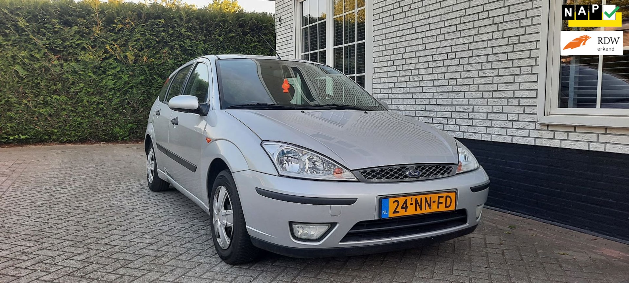 Ford Focus - 1.6-16V Trend INRUILKOOPJE APK EN AIRCO - AutoWereld.nl