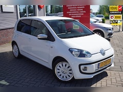Volkswagen Up! - 1.0 high up BlueMotion / Bluetooth / Navi