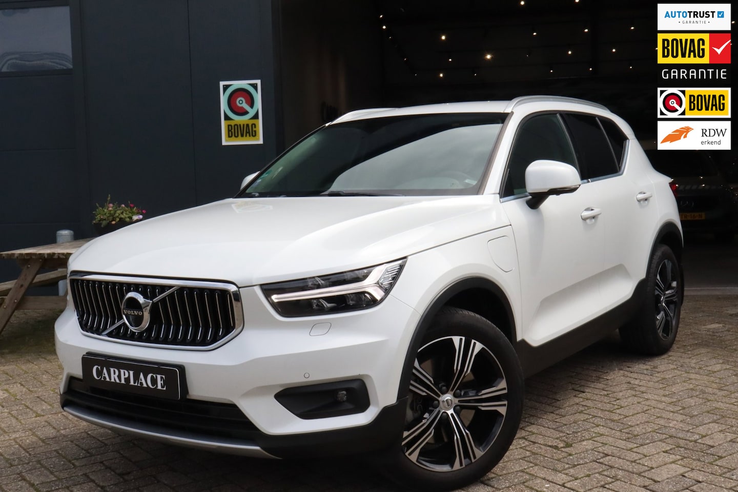 Volvo XC40 - 1.5 T5 Twin Engine Inscription-300 pk - AutoWereld.nl