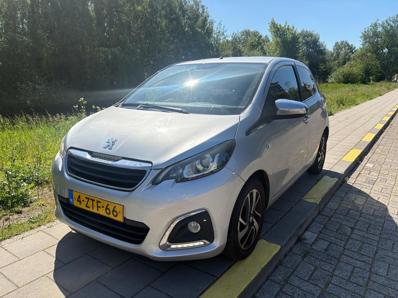 Peugeot 108 - 1.0 e-VTi Première-Camera/keyless - AutoWereld.nl
