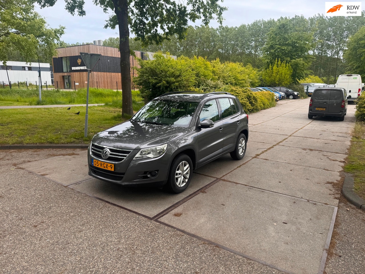 Volkswagen Tiguan - 1.4 TSI Comfort&Design Clima.Navi - AutoWereld.nl