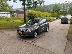 Volkswagen Tiguan - 1.4 TSI Comfort&Design Clima.Navi