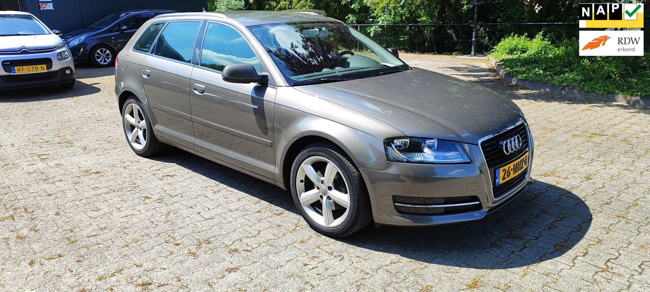 Audi A3 Sportback - 1.4 TFSI Attraction Pro Line Business bj 2010 airco/navi - AutoWereld.nl
