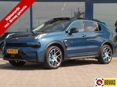 Lynk & Co 01 - 1.5, Trekhaak / Full LED / Elektr. Schuifdak / Camera 360 + Sensoren / Carplay + Android A