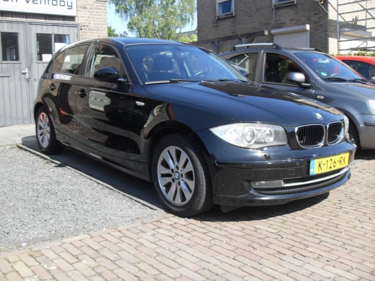 BMW 1-serie - 116I   5Drs. - AutoWereld.nl