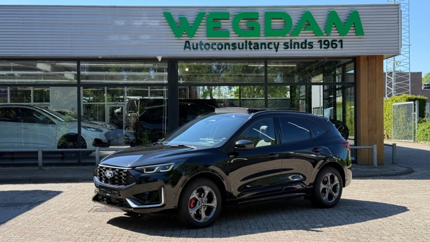 Ford Kuga - 2.5 PHEV ST-LINE X 243pk / FULL OPTIONS / 18inch All weather - AutoWereld.nl