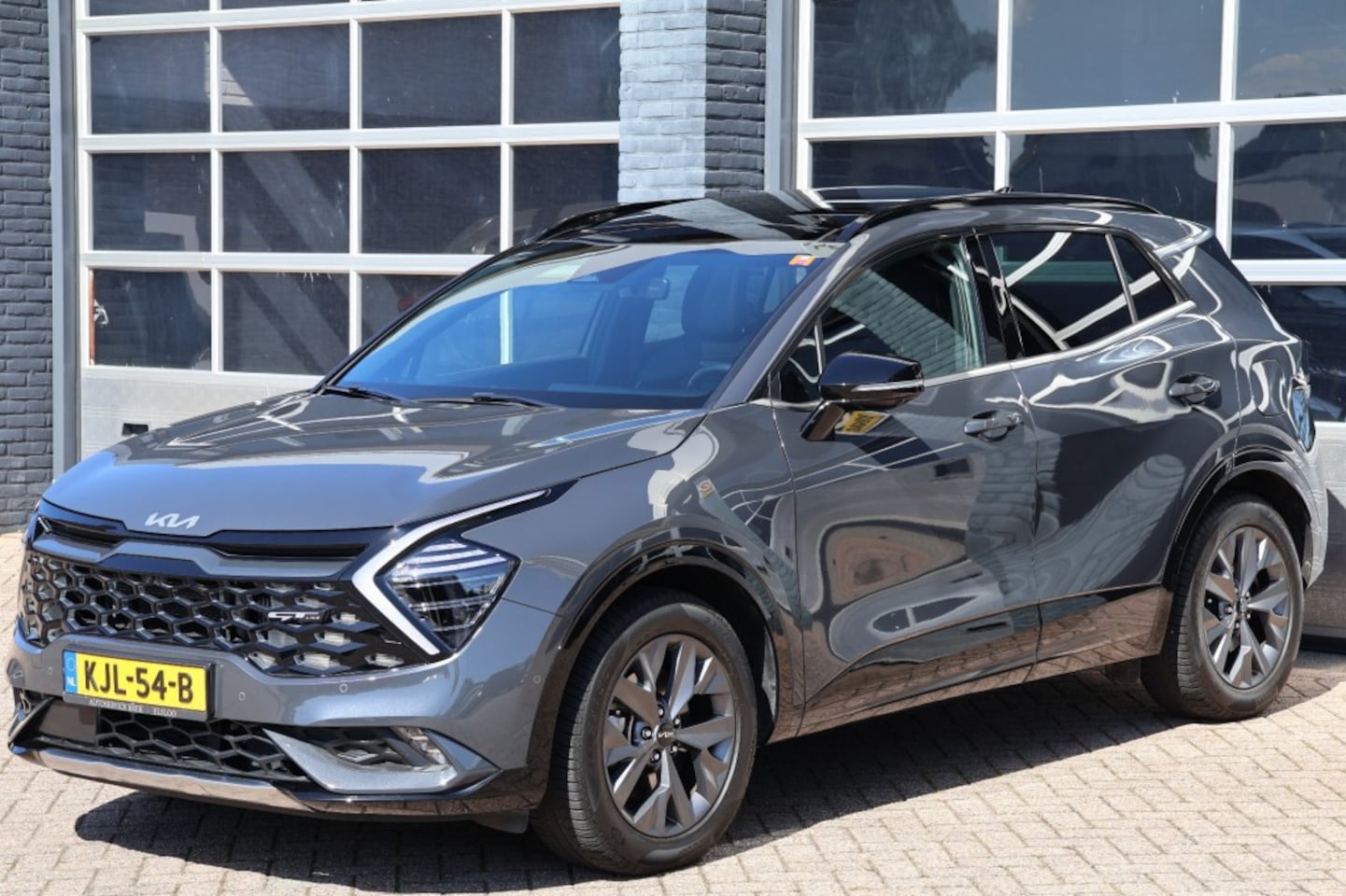 Kia Sportage - 1.6 T-Gdi hybride automaat GT-line, panoramadak - AutoWereld.nl