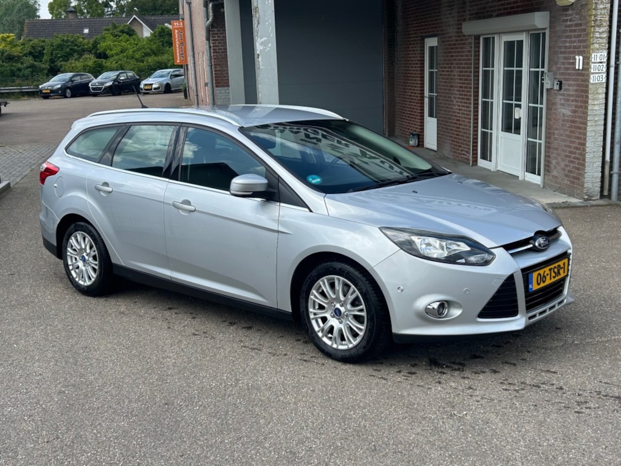 Ford Focus - 1.6 ECO BOOST 150 pk TITANIUM  ECC .NAVI.L.M.VELGEN - AutoWereld.nl