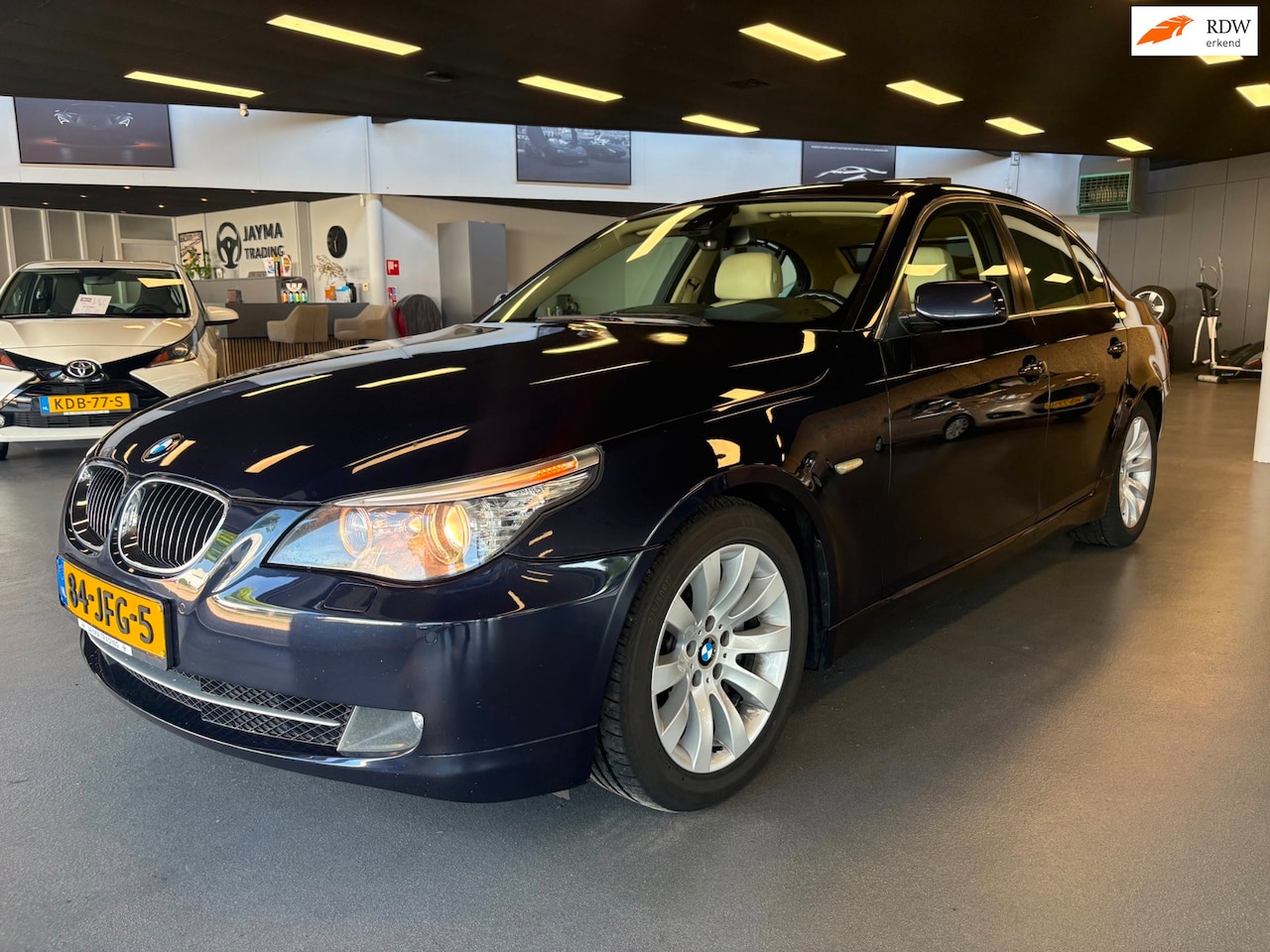 BMW 5-serie - 535d High Executive 535d High Executive , Dealer onderhouden !! , Head up display !! , Standkachel !! - AutoWereld.nl
