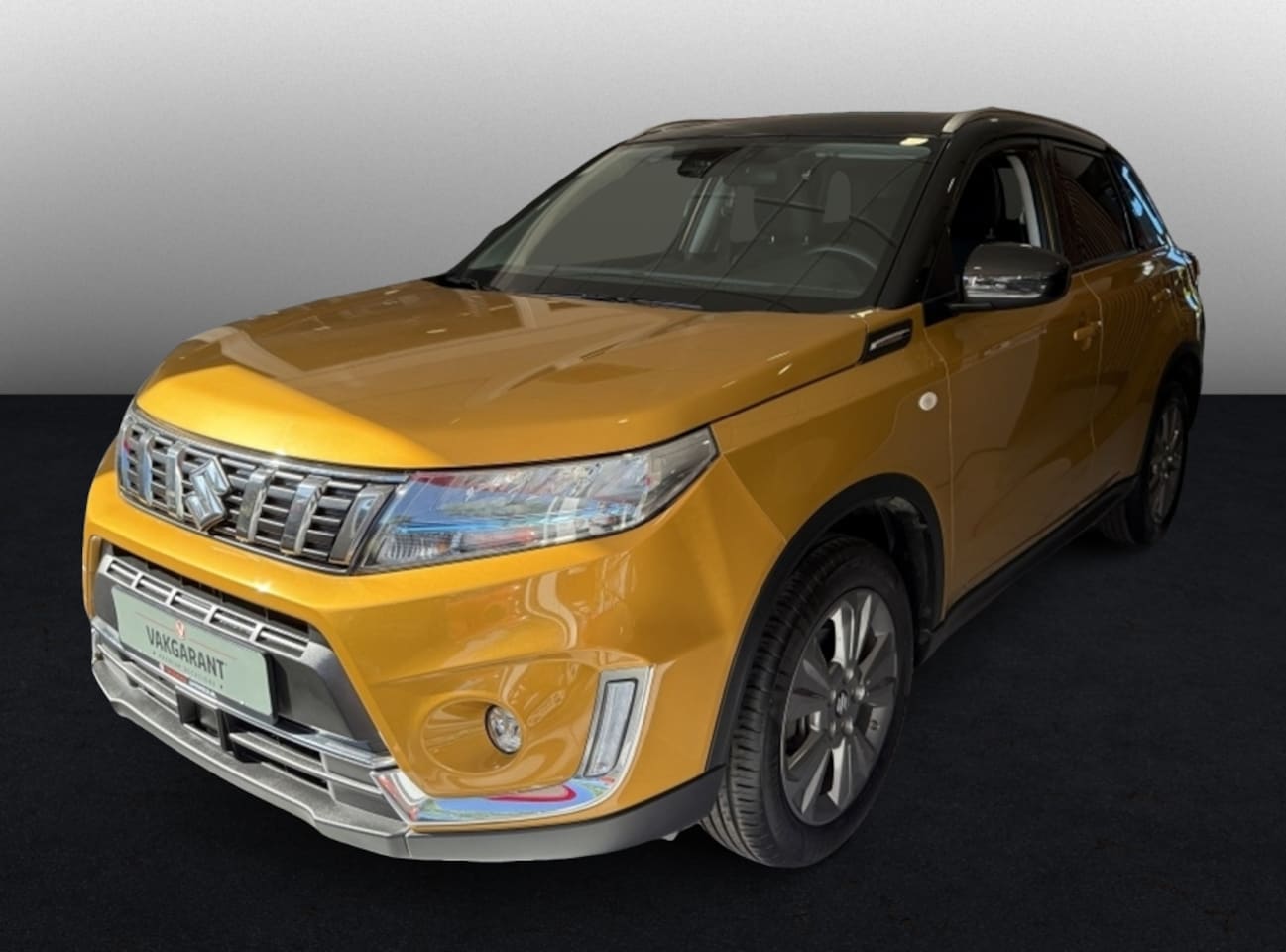 Suzuki Vitara - 1.5 Hybrid Select Automaat ( weinig kilometer, zeer compleet ) - AutoWereld.nl