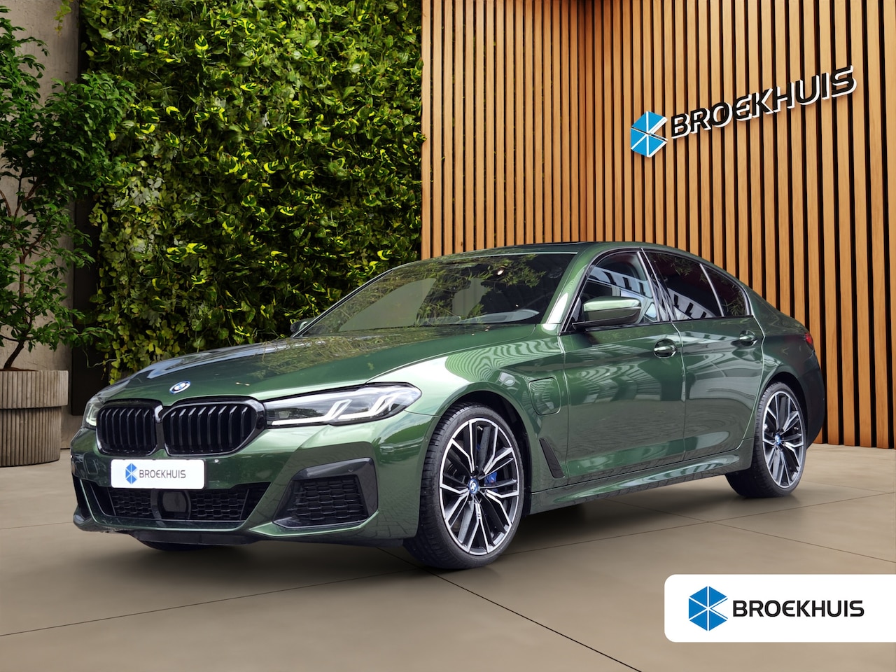 BMW 5-serie - 545e xDrive Business Edition Plus | Harman/Kardon | Pano | HUD | Memory | Sfeerverlichting - AutoWereld.nl