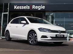 Volkswagen Polo - 1.0 MPI Comfortline | Stoelverwarming | CarPlay | Sensoren | Clima | 15”