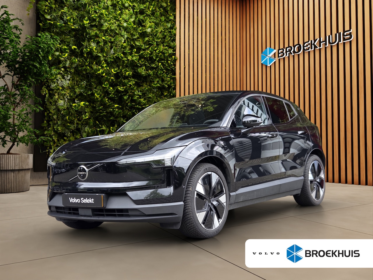 Volvo EX30 - Single Motor Extended Range Ultra 69 kWh | 360 Cam | Pano | 20" Velgen | Harman/Kardon | M - AutoWereld.nl