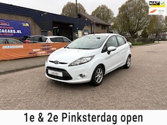 Ford Fiesta - 1.6 TDCi ECOnetic Titanium NIEUWE APK